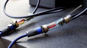 Co w praktyce moga zmienic wysokiej klasy przewody glosnikowe i kable USB