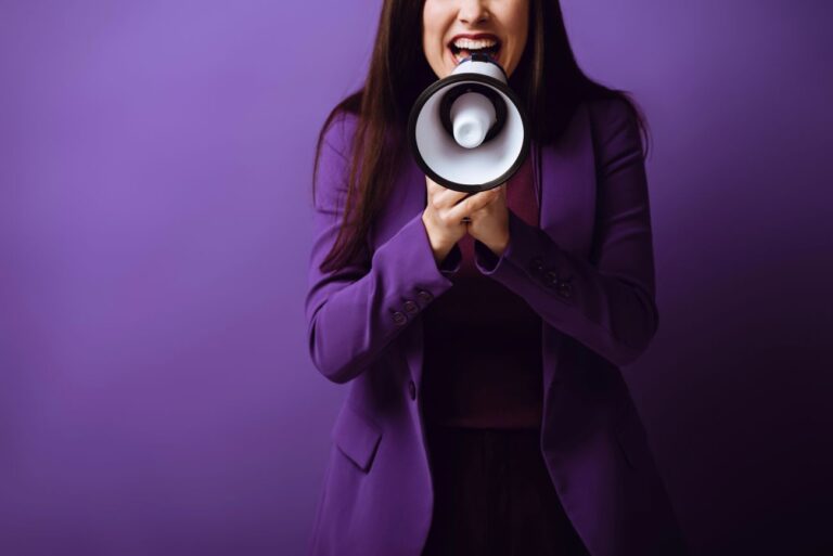 Jakie funkcjonalne dodatki pomagaja zwiekszyc rozpoznawalnosc marki