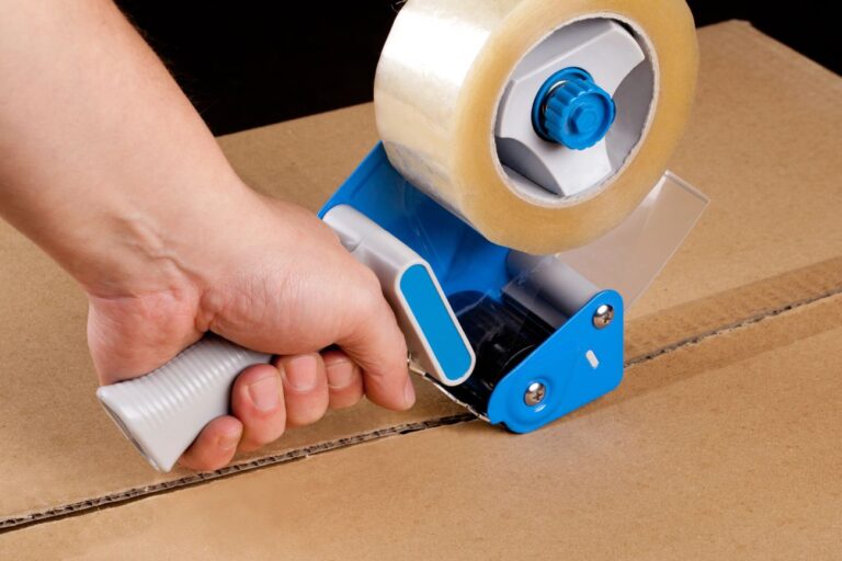 Jak wybrać taśmy pakowe, aby każda paczka była zabezpieczona solidnie i estetycznie?