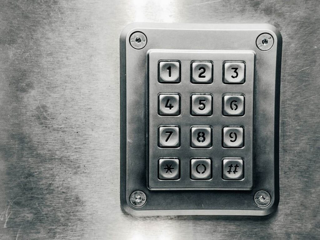 Jak system kontroli dostepu zwieksza bezpieczenstwo firmy